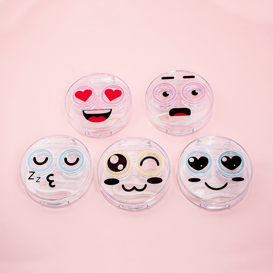 Boîte compagnon pour lentilles de contact hautement transparentes
